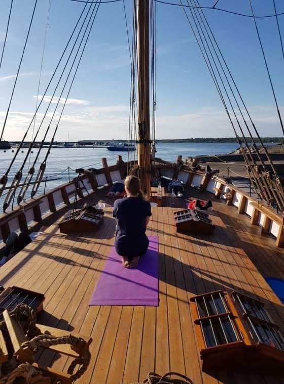 Yoga på Wetsera