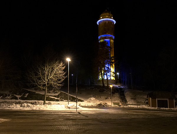 vattentornetblågult.jpg