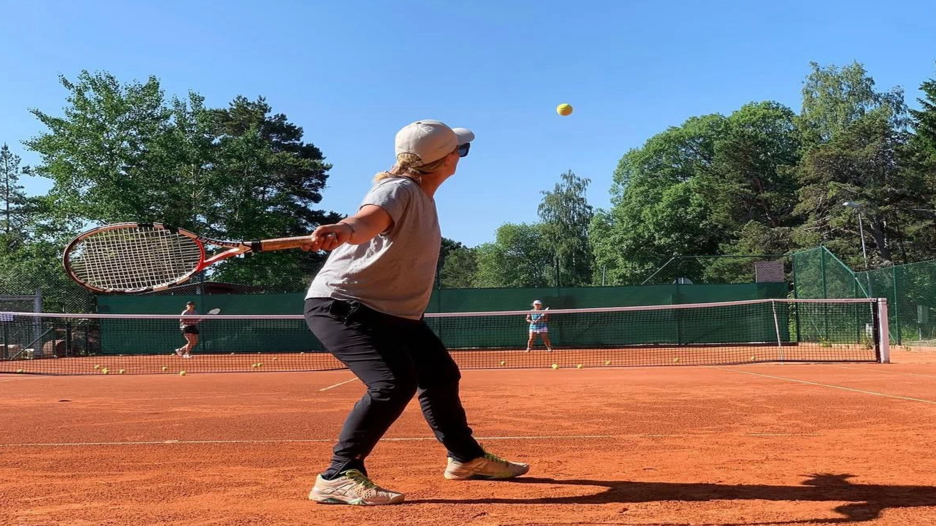 CG Tennis Camp – Sommartennis i Öregrund 2026