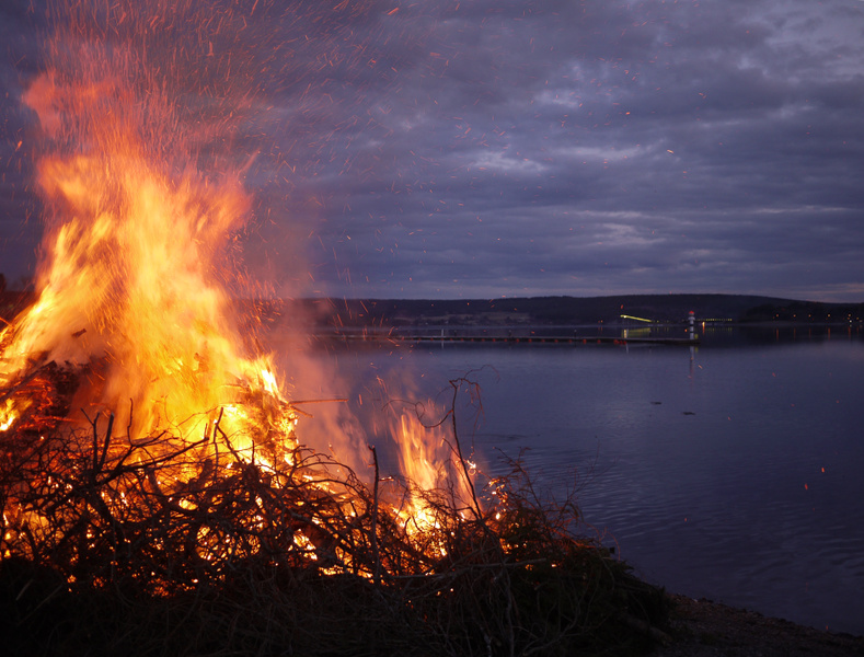 Valborgsmässoeld.jpg