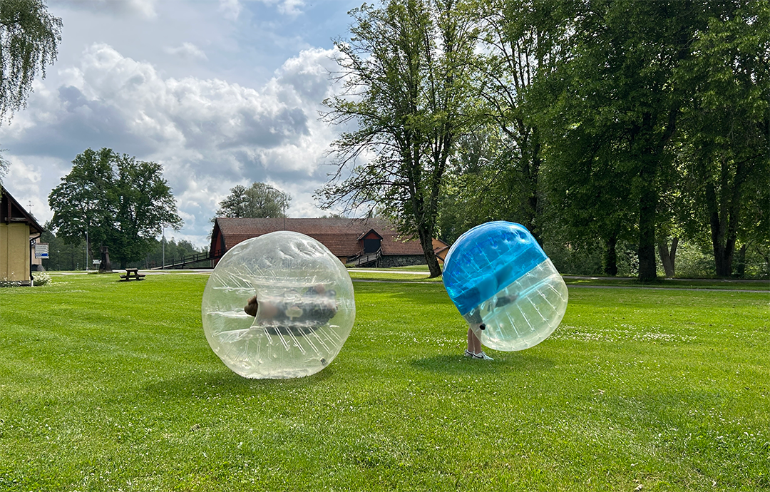 Bubbleballs.png