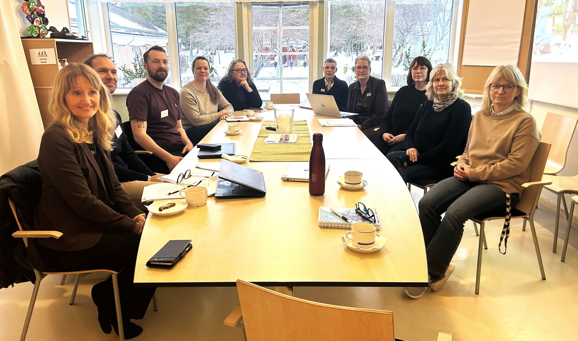 Skolledning och politiker samlas för kvalitetsdialog i Öregrunds skola.jpg