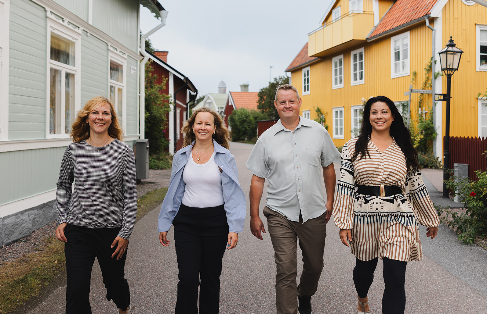Gruppbild_TeamNaring - kopia.jpg